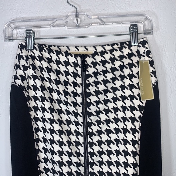 MICHAEL Michael Kors Black White Front Zipper Houndstooth Skirt Size 0 - Picture 6 of 11